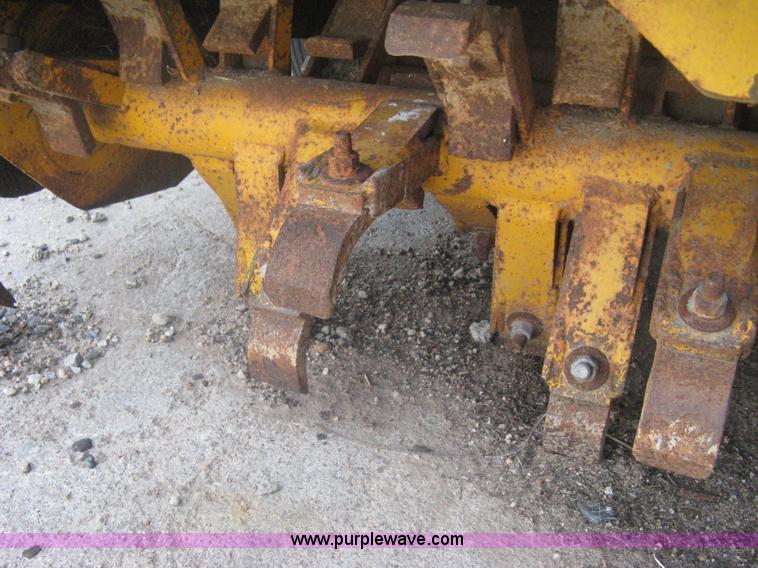 image for item A6445 James Way Bermuda sprig digger