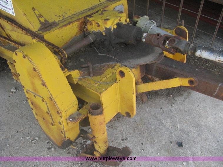 image for item A6445 James Way Bermuda sprig digger