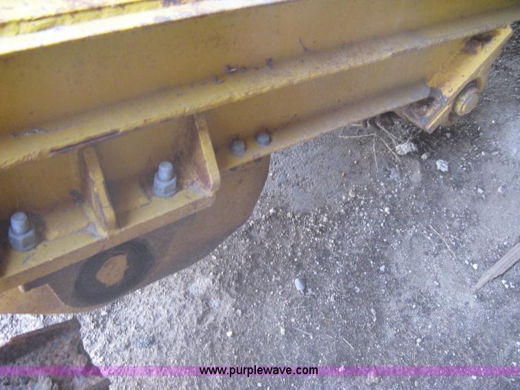 image for item A6445 James Way Bermuda sprig digger