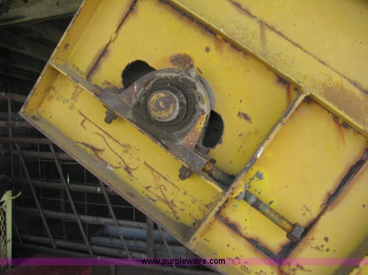 image for item A6445 James Way Bermuda sprig digger