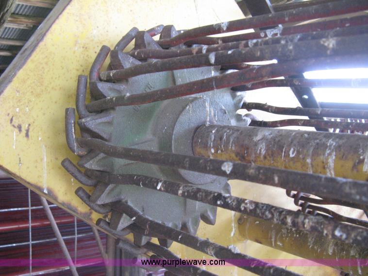 image for item A6445 James Way Bermuda sprig digger