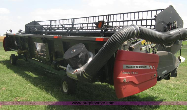 image for item A6448 Massey-Ferguson 8200 flex header with Crary air reel