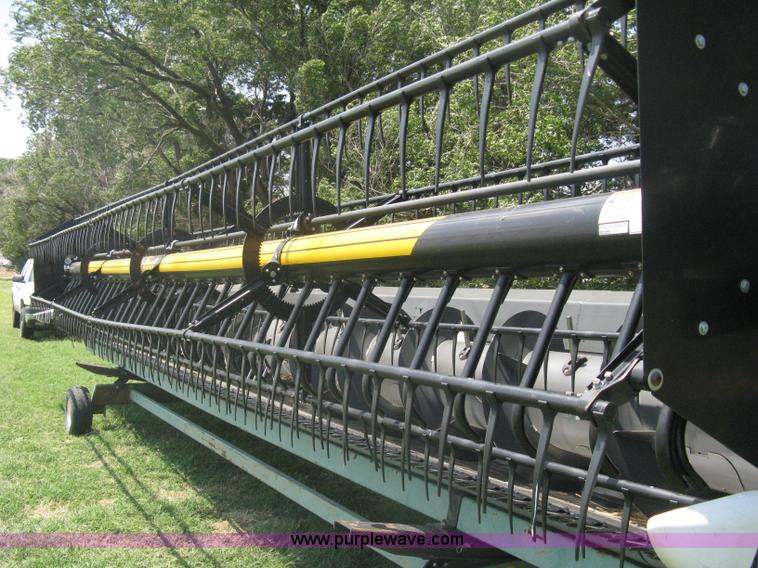 image for item A6448 Massey-Ferguson 8200 flex header with Crary air reel