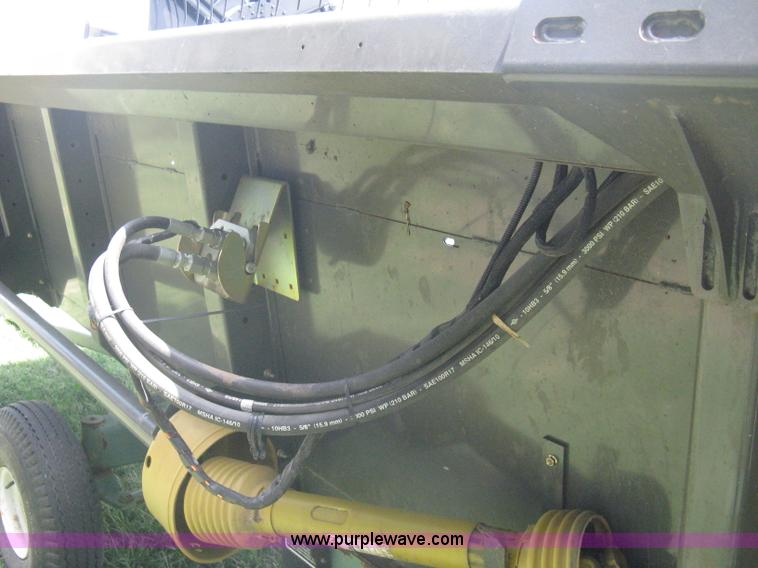 image for item A6448 Massey-Ferguson 8200 flex header with Crary air reel