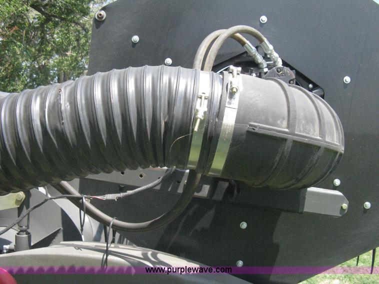 image for item A6448 Massey-Ferguson 8200 flex header with Crary air reel