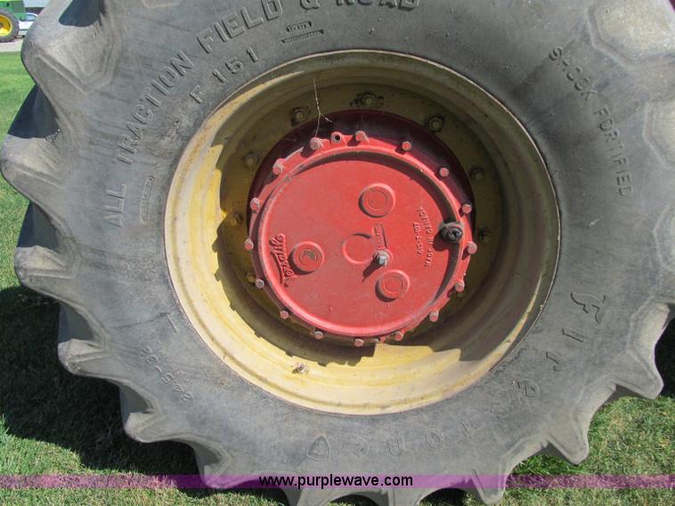 image for item A8331 1972 Versatile 700 tractor