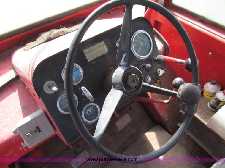 image for item A8331 1972 Versatile 700 tractor