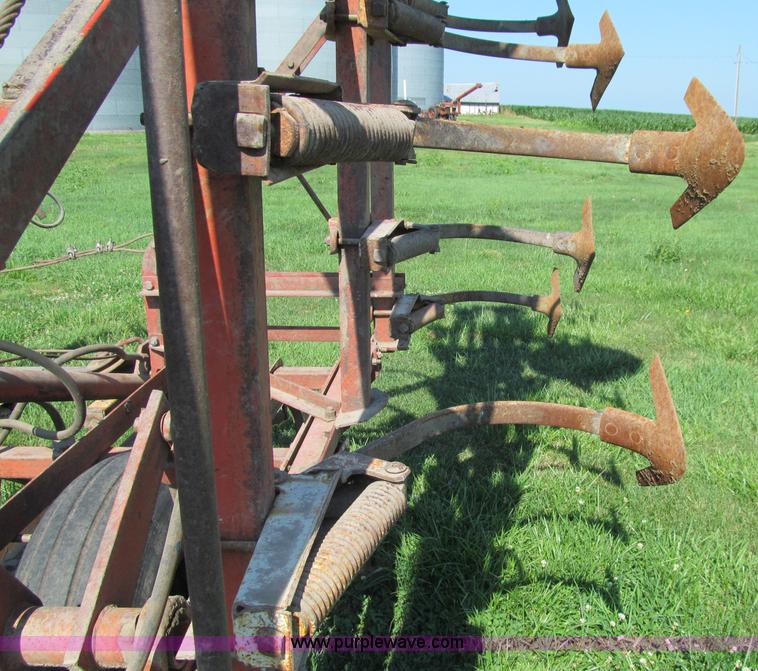 image for item A8333 International 45 Vibrashank 40' field cultivator