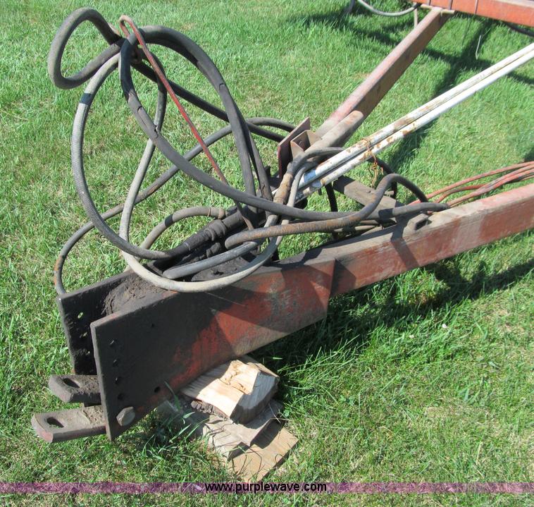 image for item A8333 International 45 Vibrashank 40' field cultivator