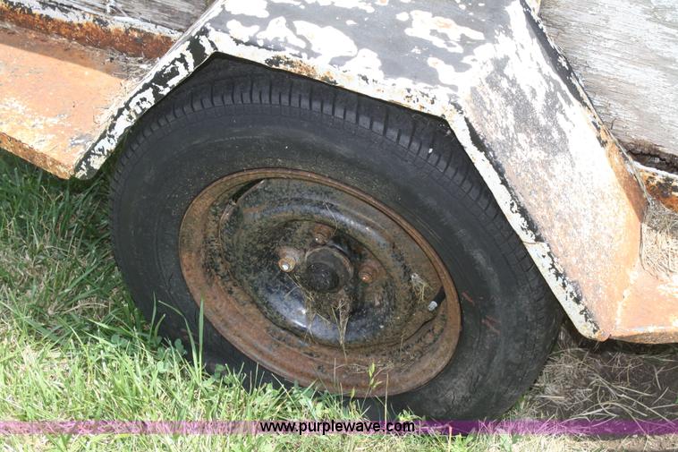 image for item B6714 Enclosed dog trailer