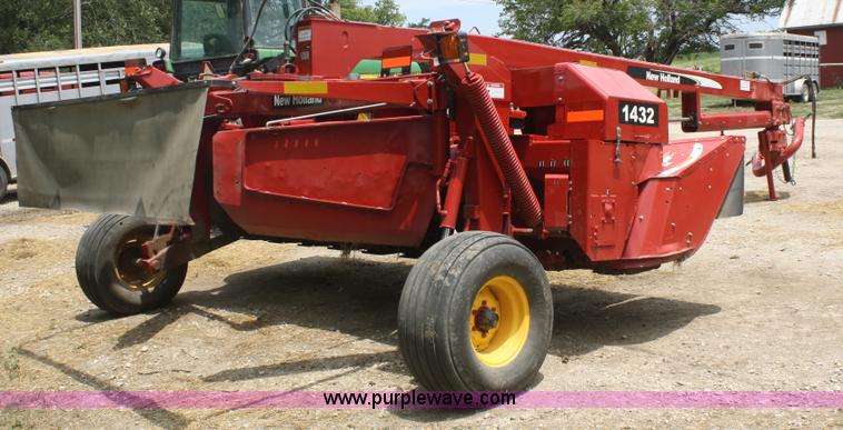 image for item B6725 2007 New Holland 1432 Discbine mower conditioner