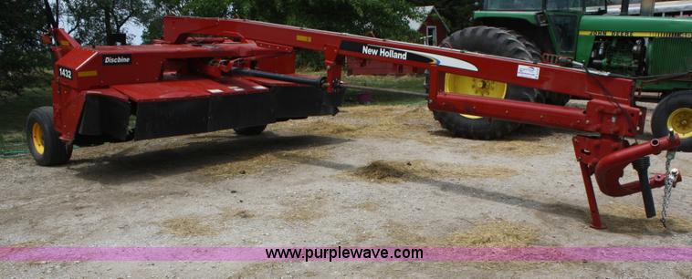 image for item B6725 2007 New Holland 1432 Discbine mower conditioner
