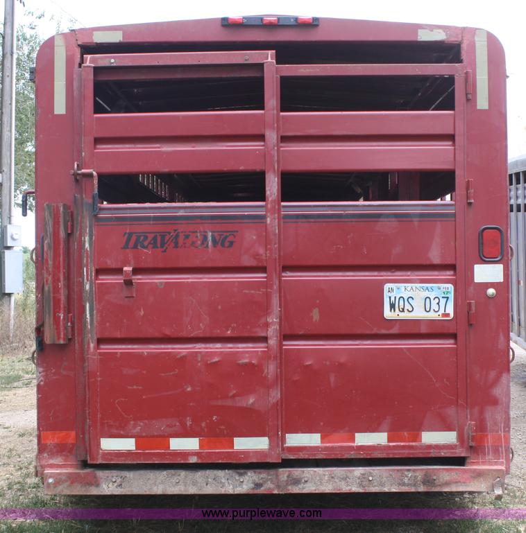 image for item B6727 2000 Travalong 24' gooseneck livestock trailer