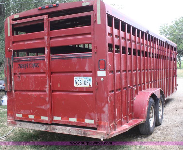 image for item B6727 2000 Travalong 24' gooseneck livestock trailer