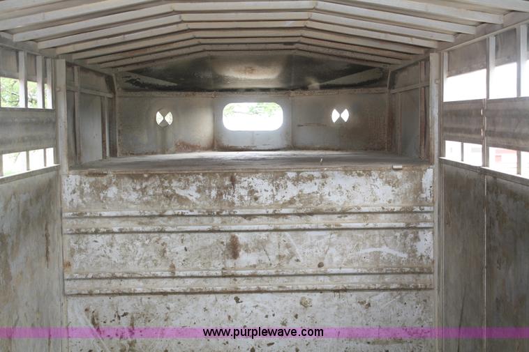 image for item B6728 1996 Titan 20' gooseneck livestock trailer