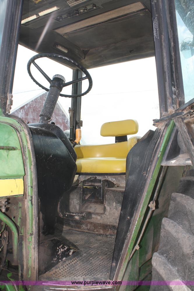 image for item B6729 1974 John Deere 4430 tractor