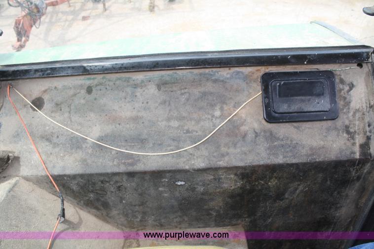 image for item B6729 1974 John Deere 4430 tractor