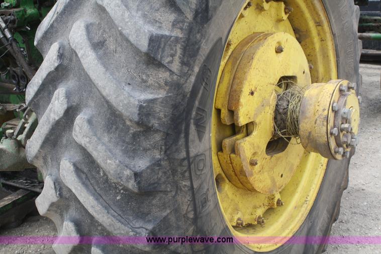 image for item B6729 1974 John Deere 4430 tractor