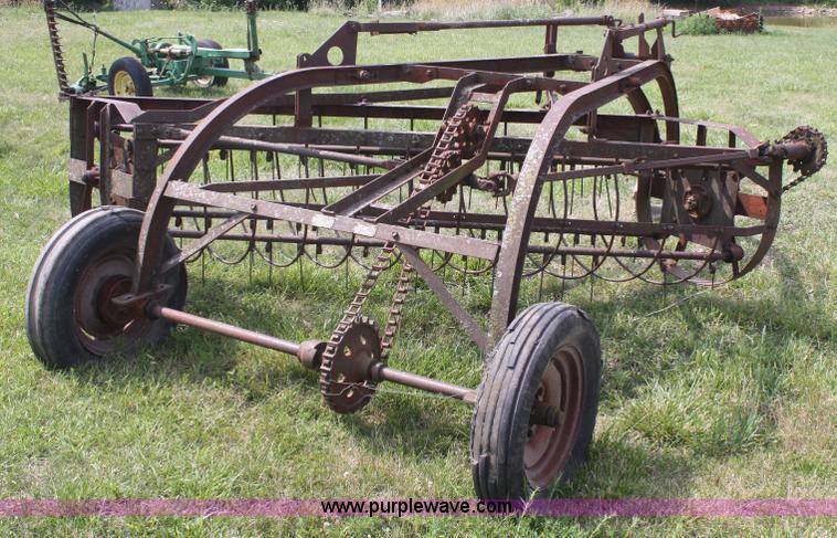 image for item B6730 Dearborn 14-20 side delivery rake