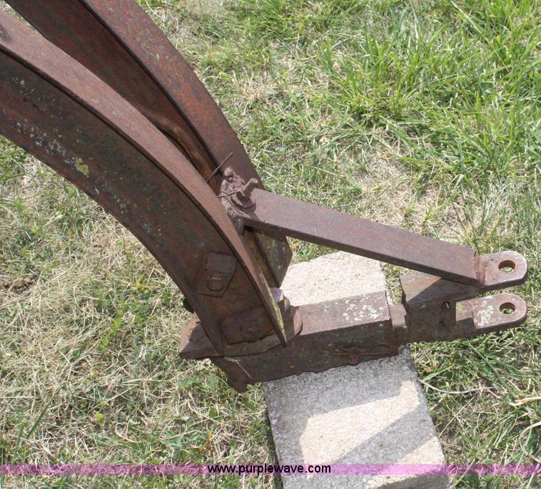 image for item B6730 Dearborn 14-20 side delivery rake