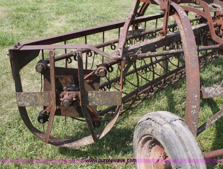 image for item B6730 Dearborn 14-20 side delivery rake