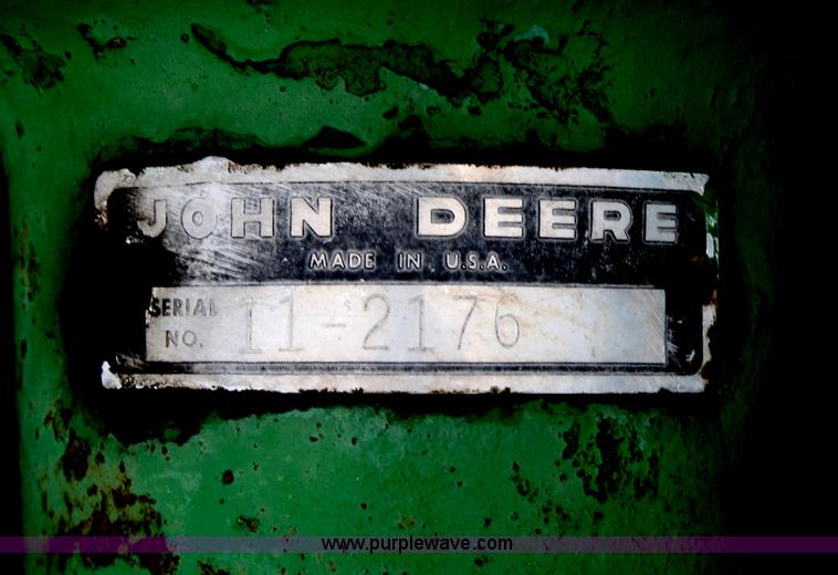 image for item B6731 John Deere 11 sickle mower