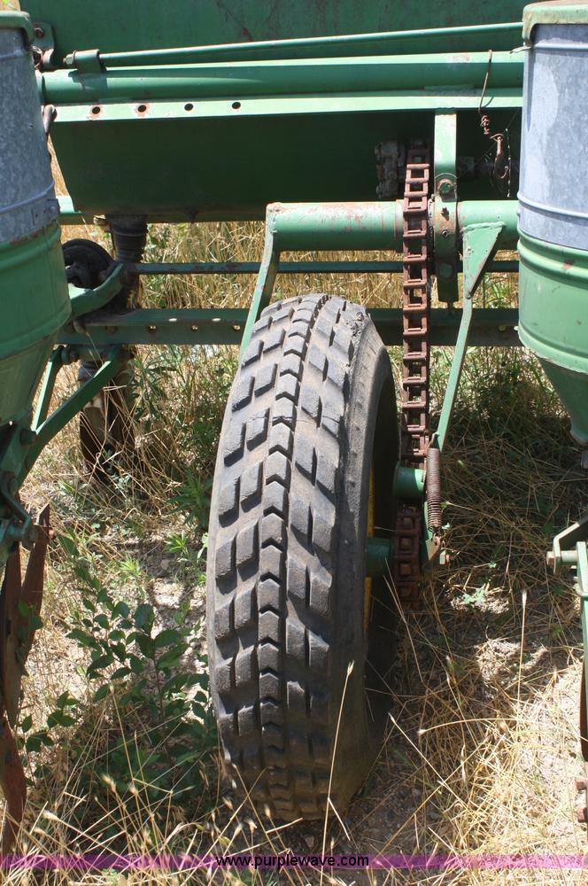 image for item B6737 John Deere 494A four row planter