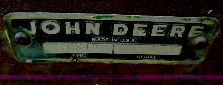 image for item C2256 John Deere 640 rake