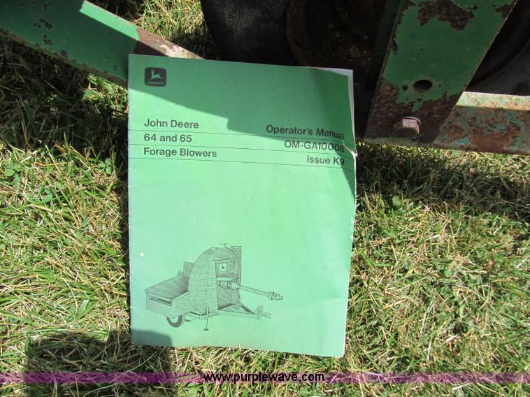 image for item C2257 John Deere 64 silage blower