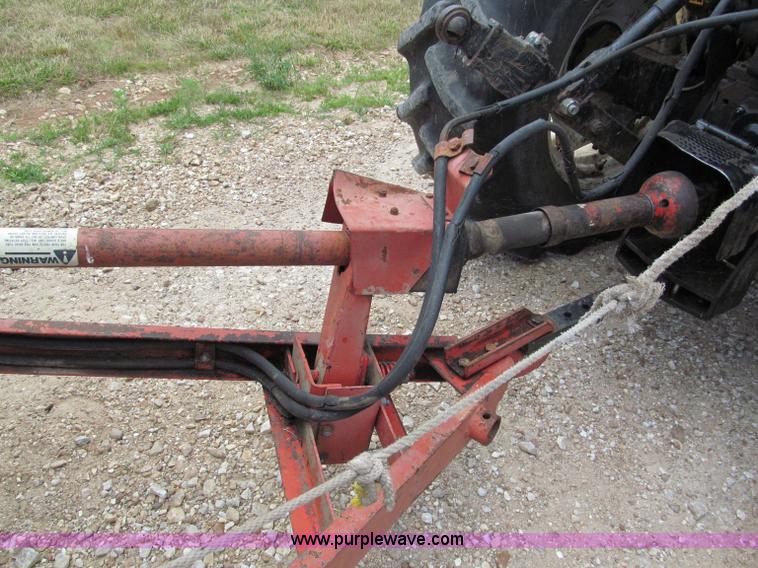 image for item C2268 Gehl 1500 round baler