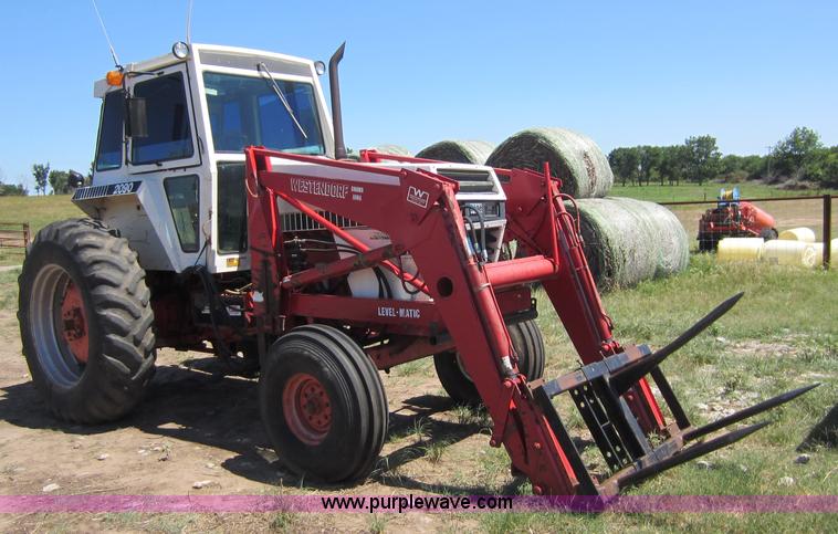 image for item D2026 Case 2090 tractor