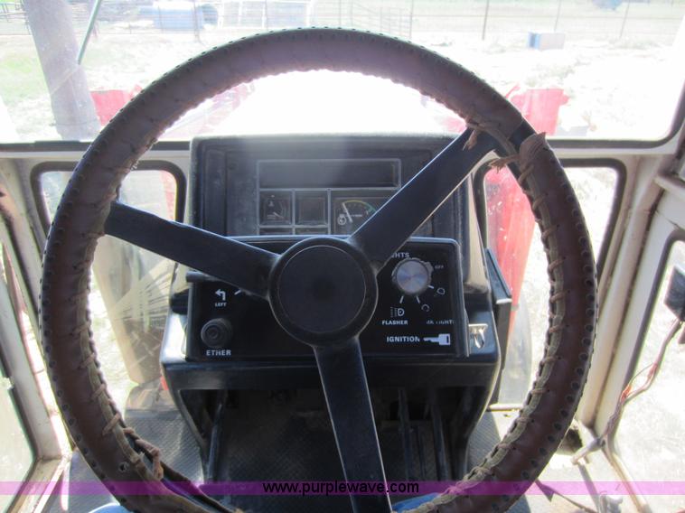 image for item D2026 Case 2090 tractor