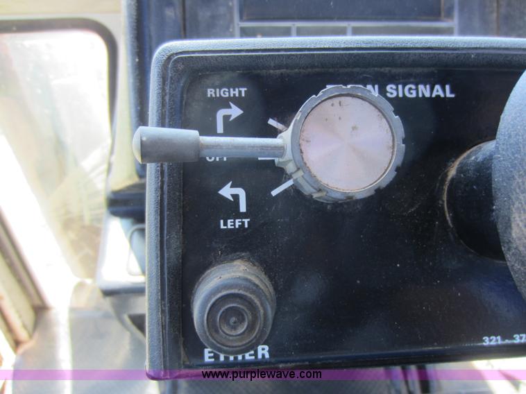 image for item D2026 Case 2090 tractor