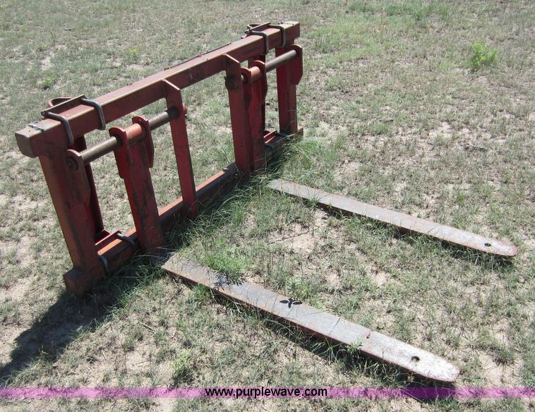 image for item D2026 Case 2090 tractor