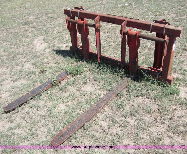 image for item D2026 Case 2090 tractor