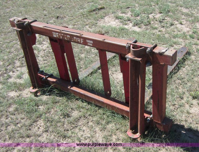 image for item D2026 Case 2090 tractor