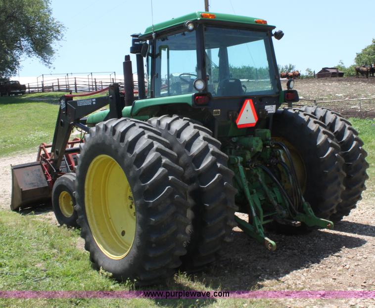 image for item D5177 1982 John Deere 4640 tractor