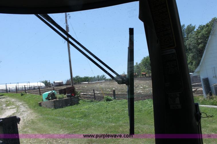 image for item D5177 1982 John Deere 4640 tractor