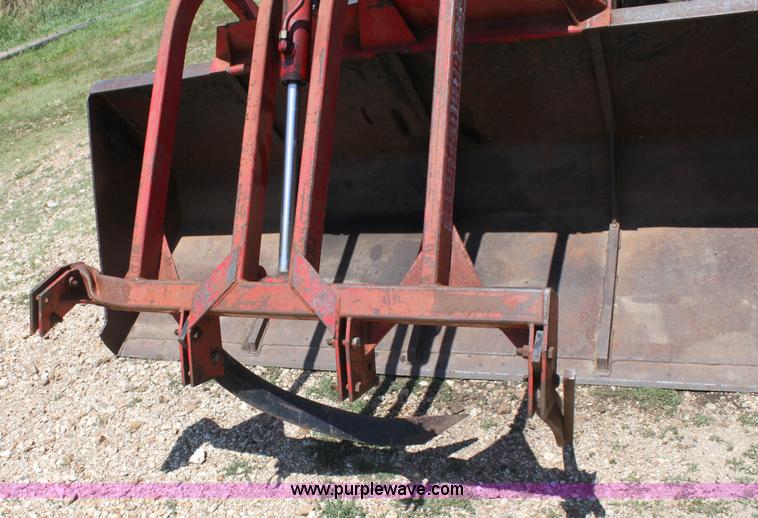 image for item D5177 1982 John Deere 4640 tractor