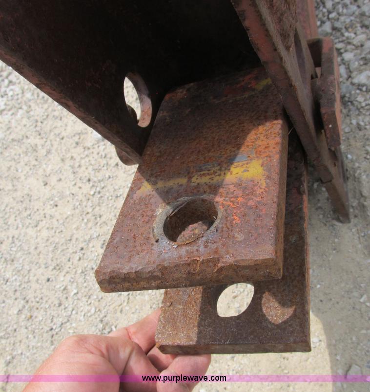 image for item K9295 Brady Koehring 822 chisel plow