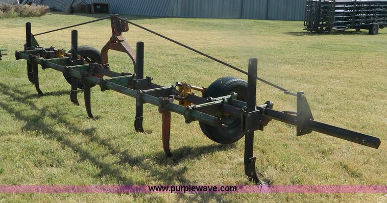 image for item M9750 Eight row cultivator