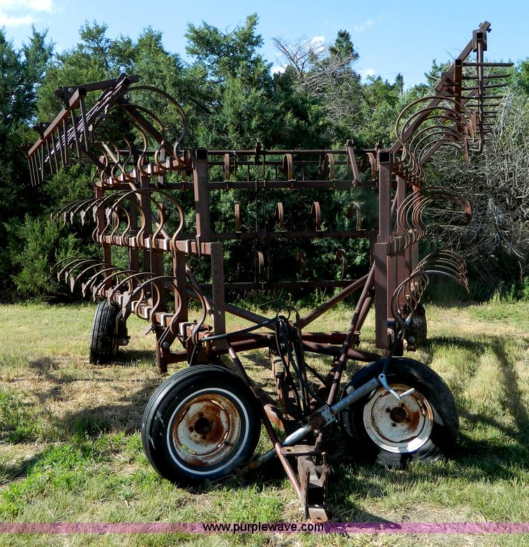 image for item M9759 Spring tooth harrow