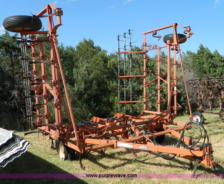 image for item M9763 Allis-Chalmers 28' field cultivator