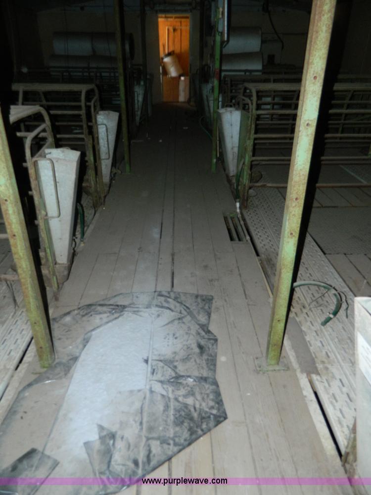 image for item M9765 24' x 90' freestanding hog nursery building