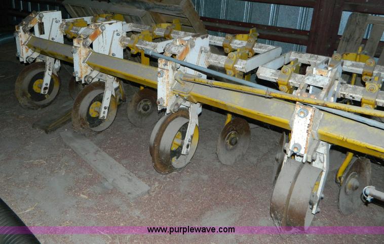 image for item M9770 Buffalo 4600-8 cultivator