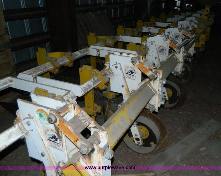 image for item M9770 Buffalo 4600-8 cultivator