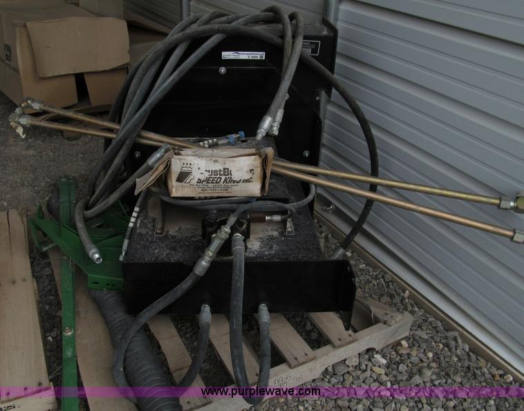 image for item S9999 Crust Buster Speed King VAC hydraulic vacuum