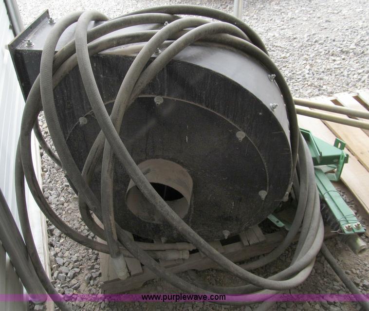 image for item S9999 Crust Buster Speed King VAC hydraulic vacuum