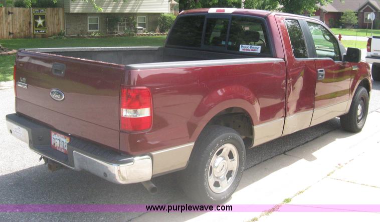 image for item A6449 2005 Ford F150 XLT extended cab pickup truck
