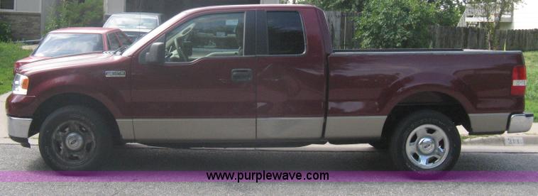 image for item A6449 2005 Ford F150 XLT extended cab pickup truck